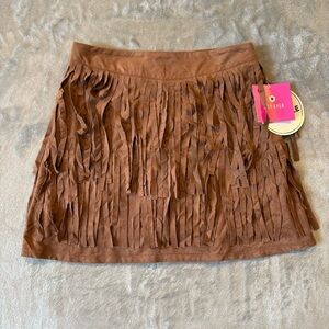 NWT Amy Byer Western Cowgirl Fringe Faux Suede Mini Skirt Girl’s Sz L(14)